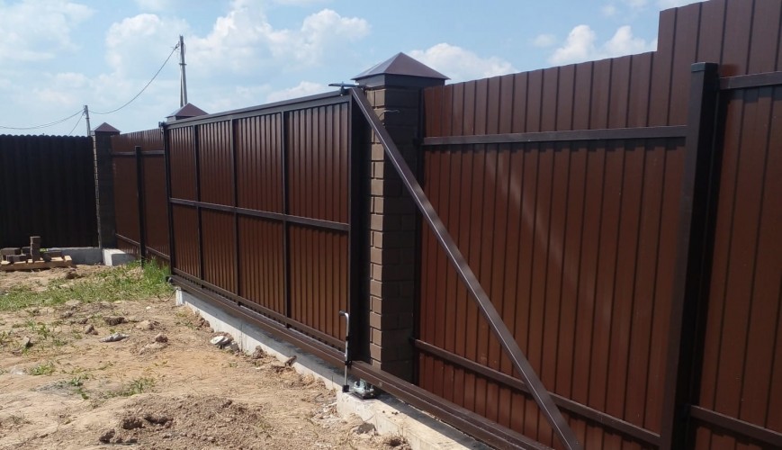 otkatnyekirpichnyy stolb